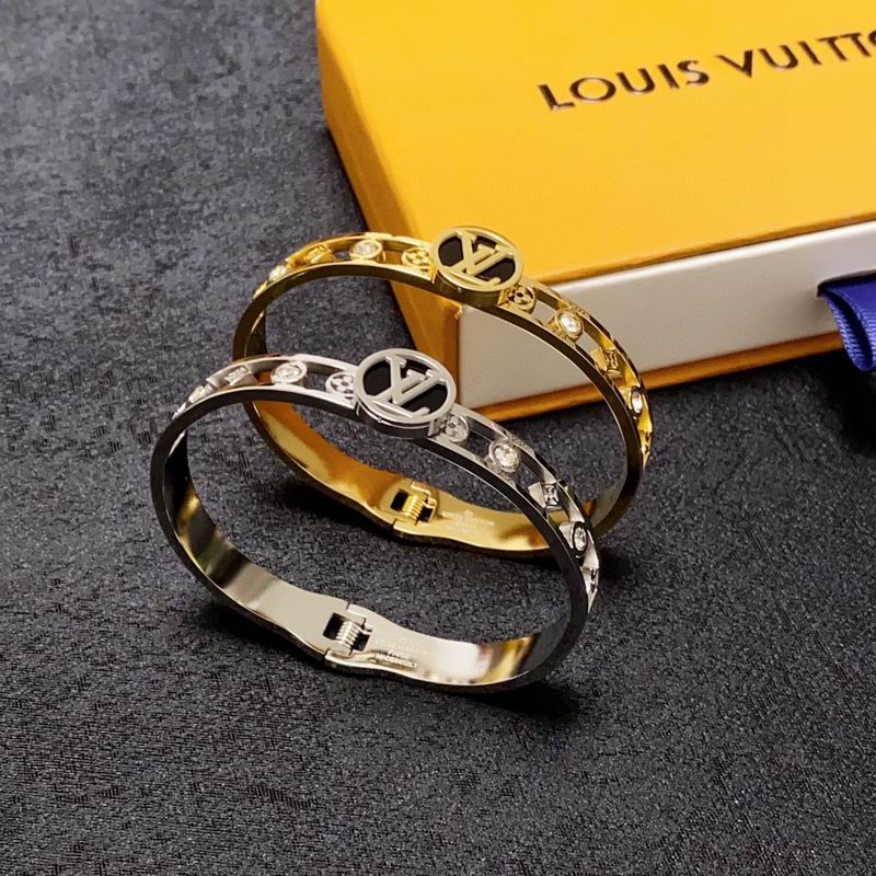 LV Bracelet 03lyr505